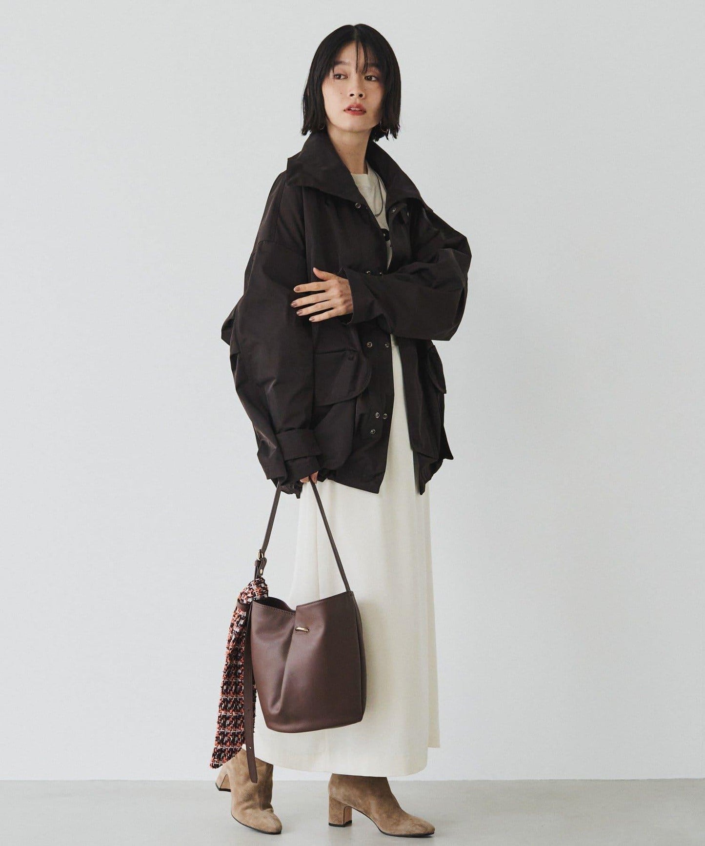 附絲巾皮革兩用單肩包