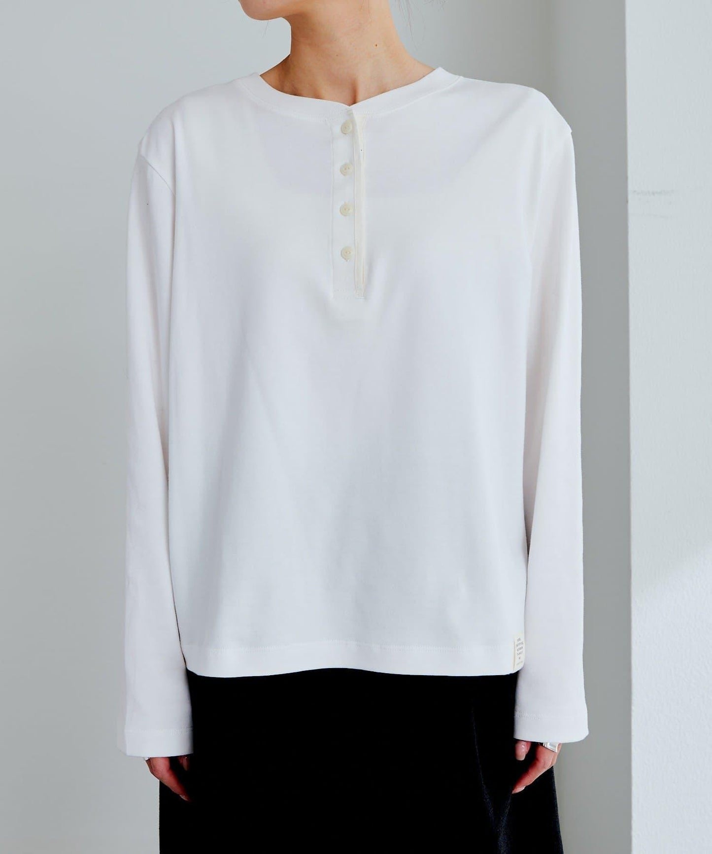 順滑磨毛雙面穿亨利領T恤