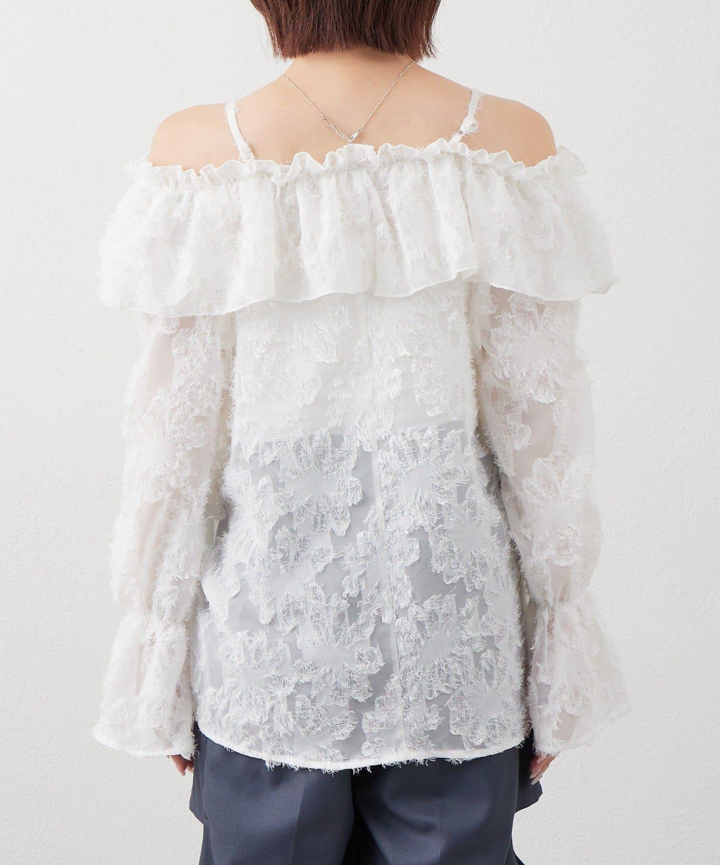 【mystic】[mline]荷葉邊一字肩襯衫