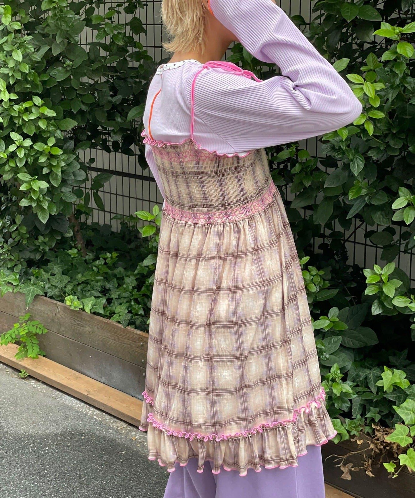 【HELLO.SANFRANCISCO/ハローサンフランシスコ】格紋天鵝絨抽褶長款上衣