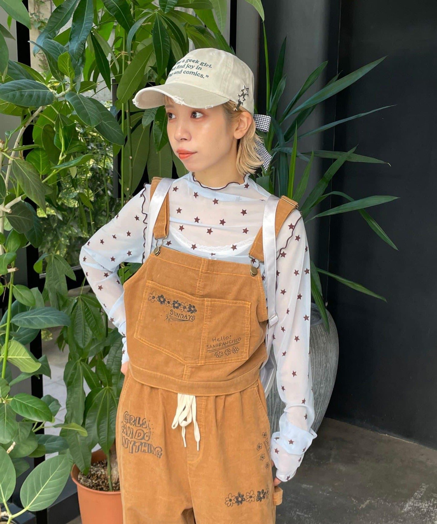 【HELLO.SANFRANCISCO/ハローサンフランシスコ】字母標語刺繡蝴蝶結棒球帽