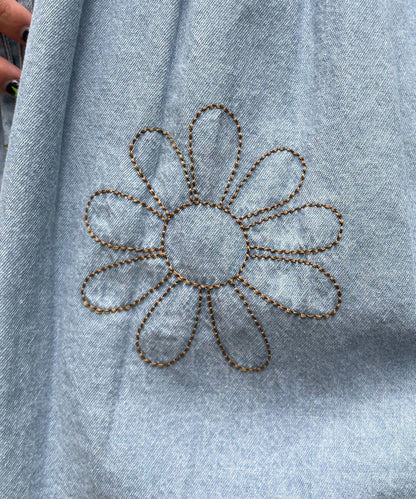 【HELLO.SANFRANCISCO/ハローサンフランシスコ】帶領雛菊刺繡牛仔襯衫