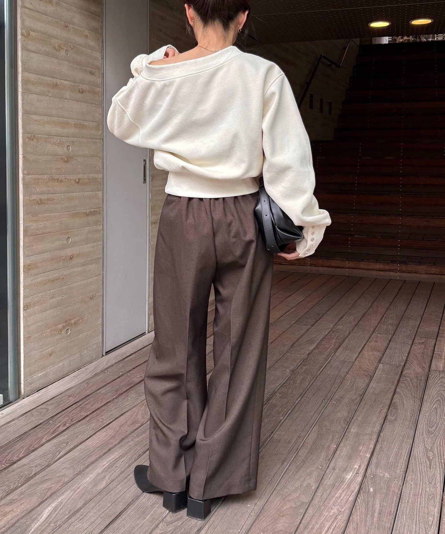 1點裝飾粘合衛衣