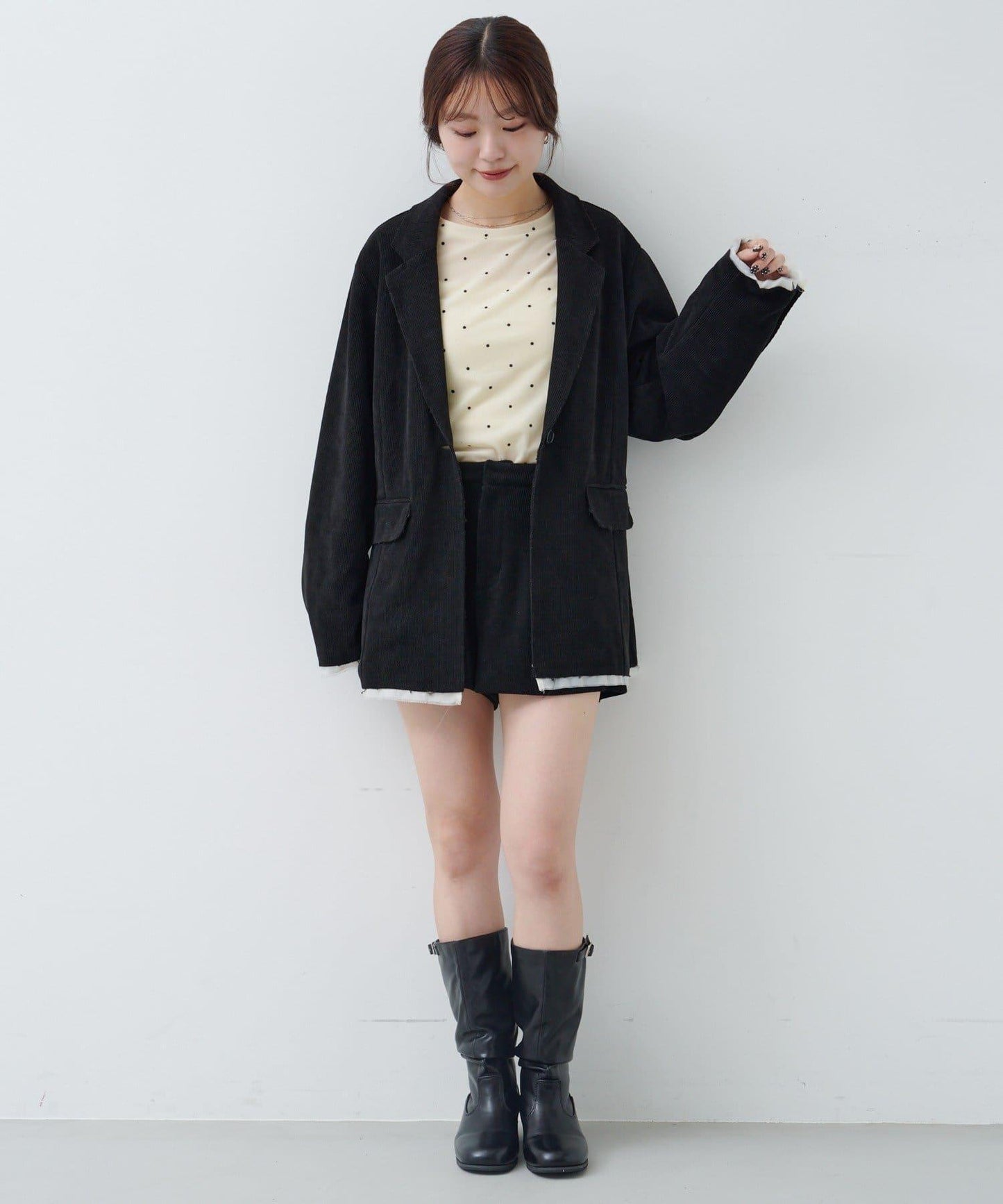 波點天鵝絨蝴蝶結領套頭衫