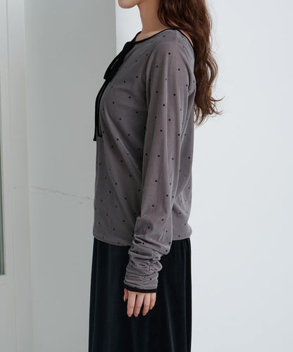 波點天鵝絨蝴蝶結套頭衫
