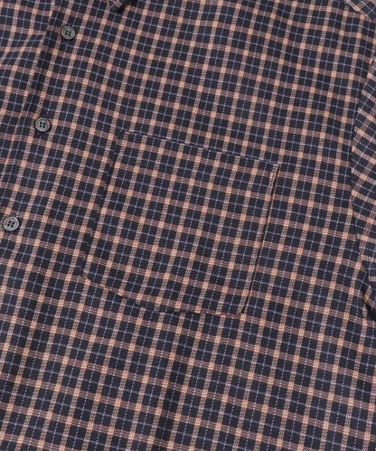 微妙色調長袖法蘭絨襯衫