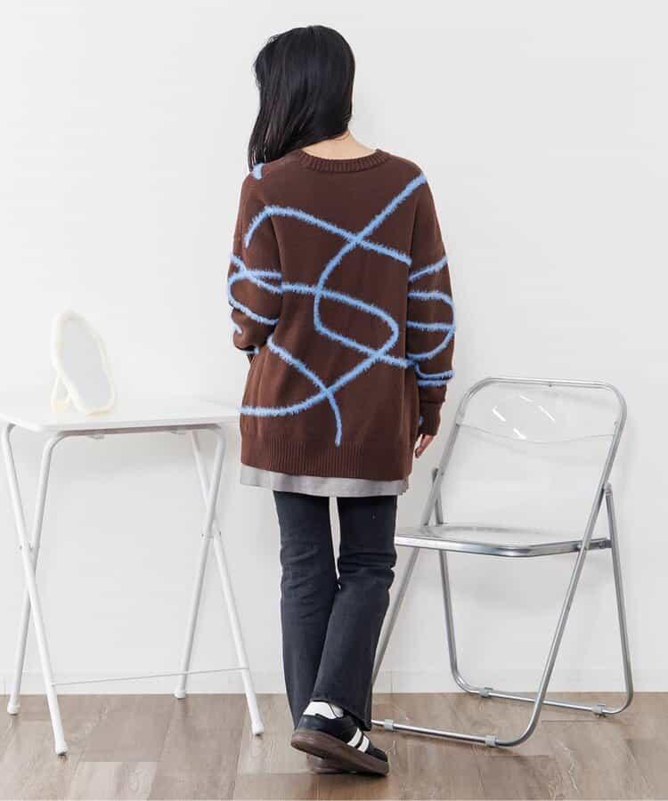 微妙線條針織衫