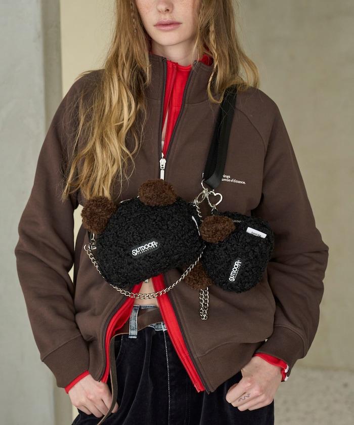 x BASICKS 仿羊羔絨熊造型包