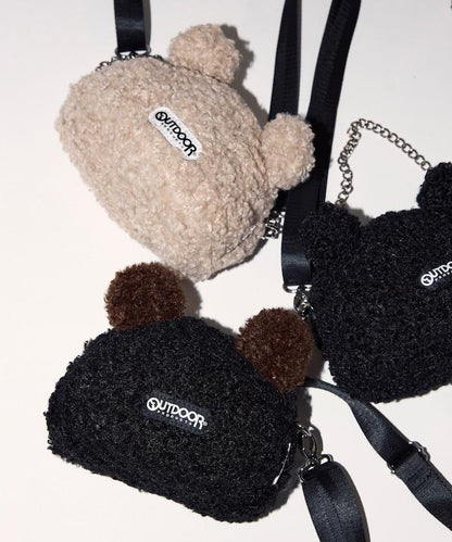 x BASICKS 仿羊羔絨熊造型包