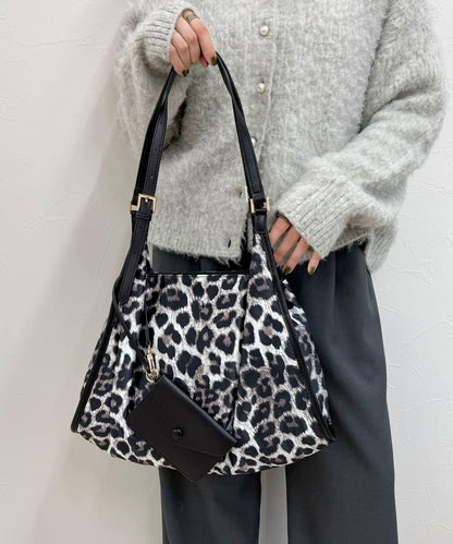 防潑水帶扣尼龍單肩包