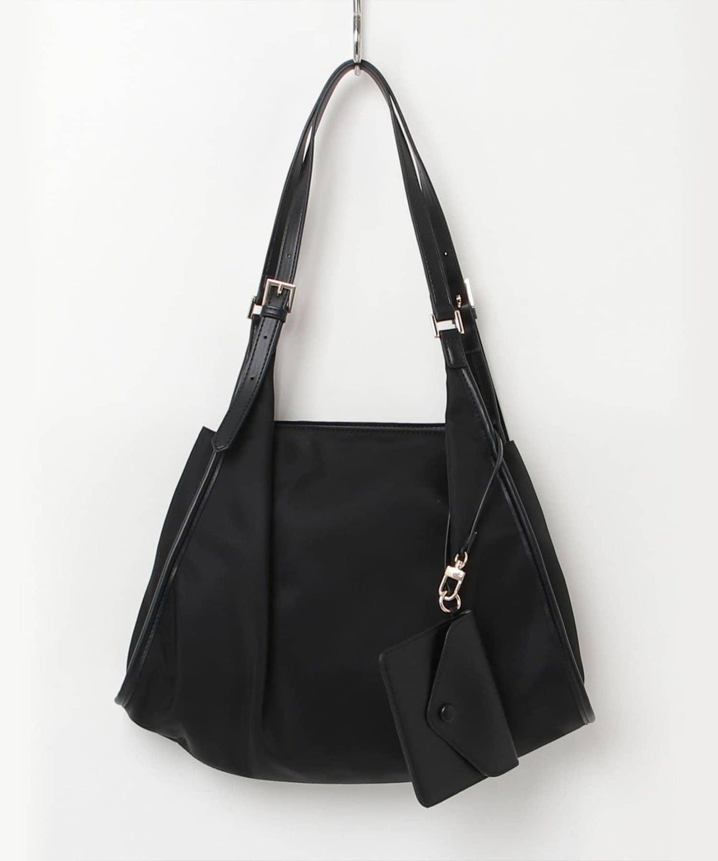 防潑水帶扣尼龍單肩包