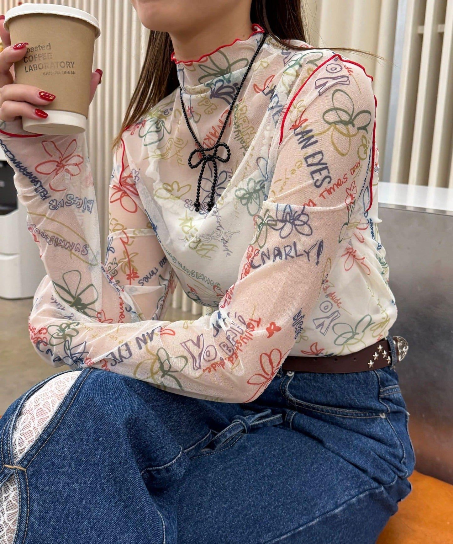 H.S塗鴉圖案透視上衣