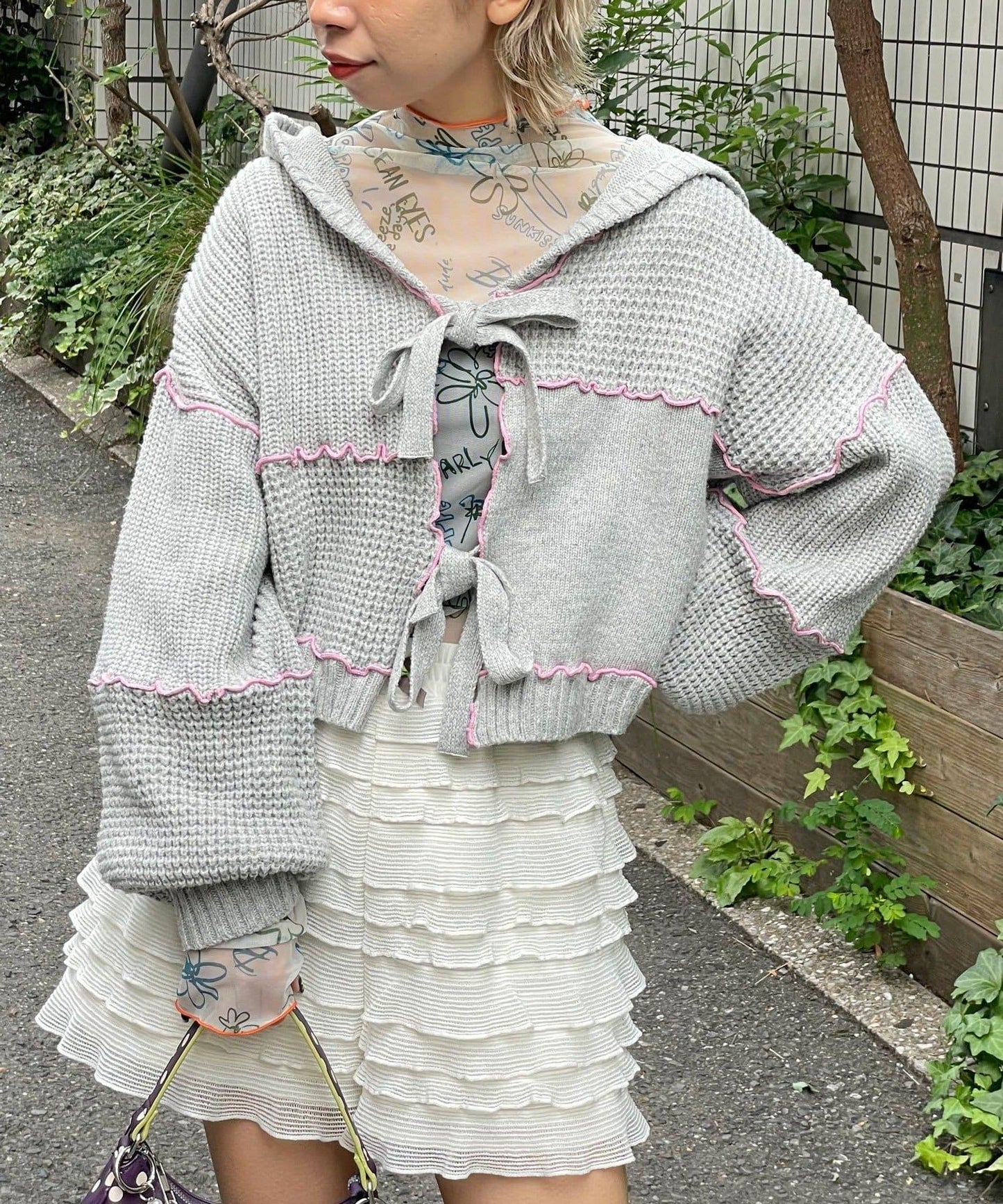 H.S拼色卷邊拼接連帽開衫