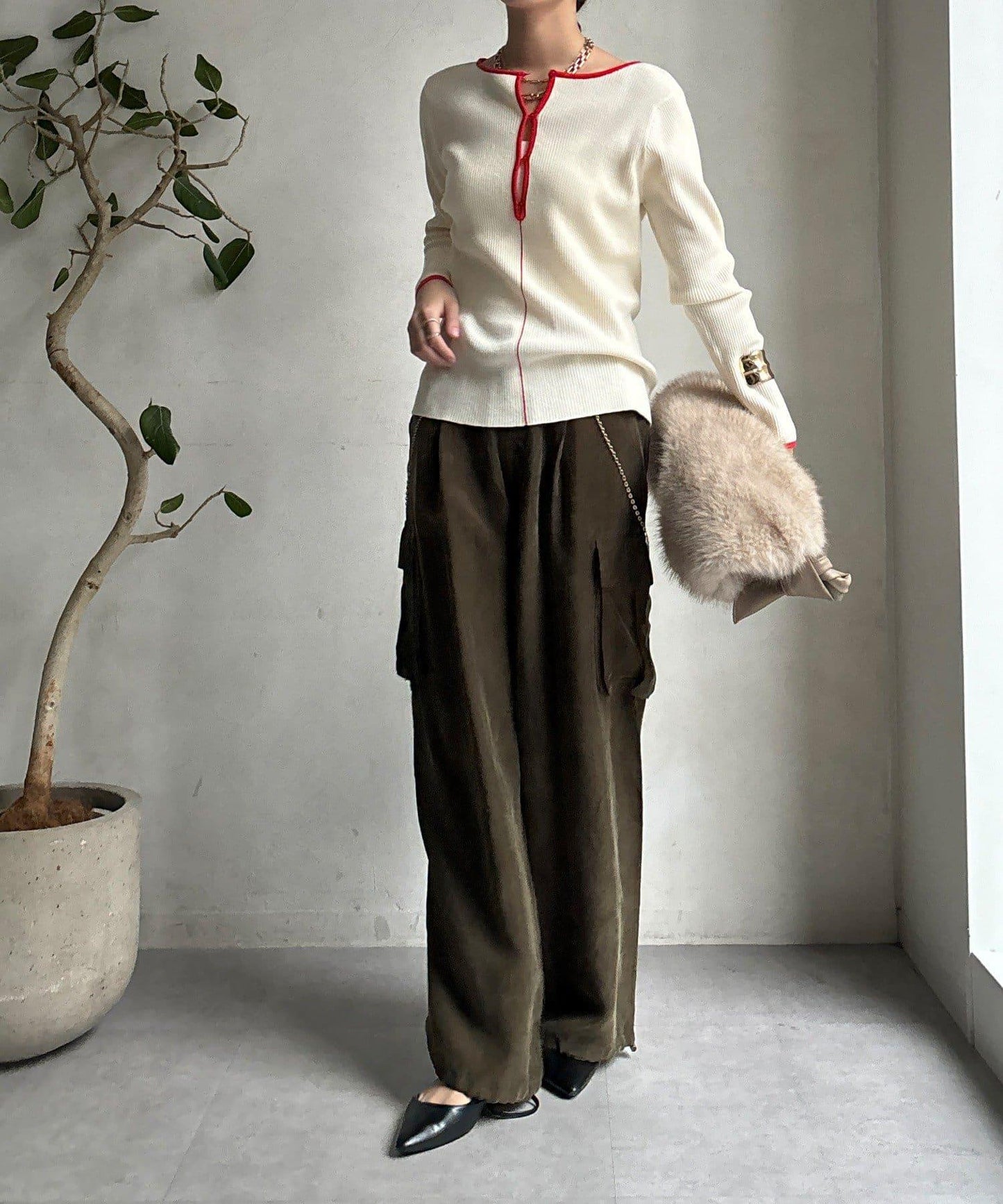 前後兩穿拼色羅紋針織衫