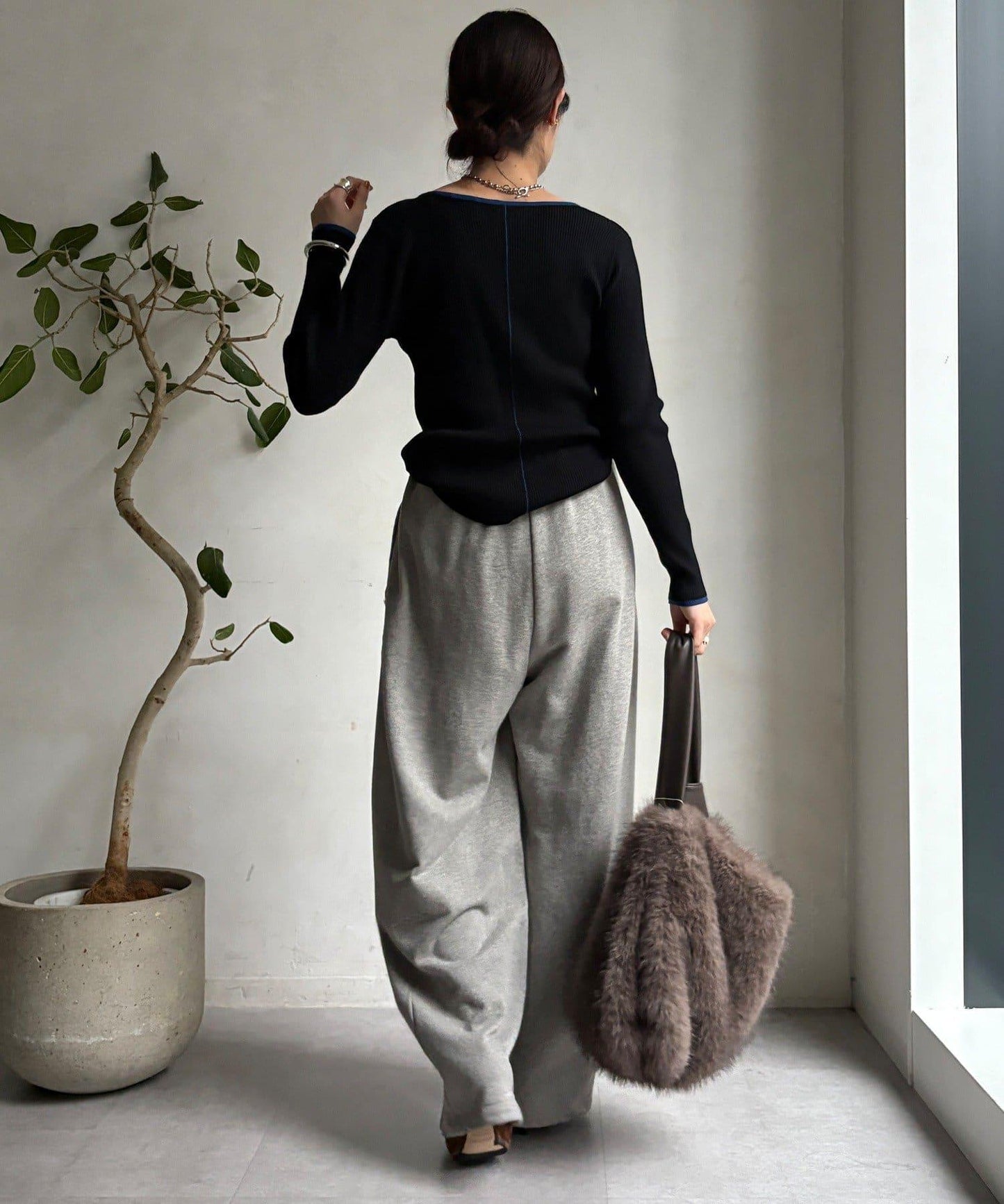 前後兩穿拼色羅紋針織衫