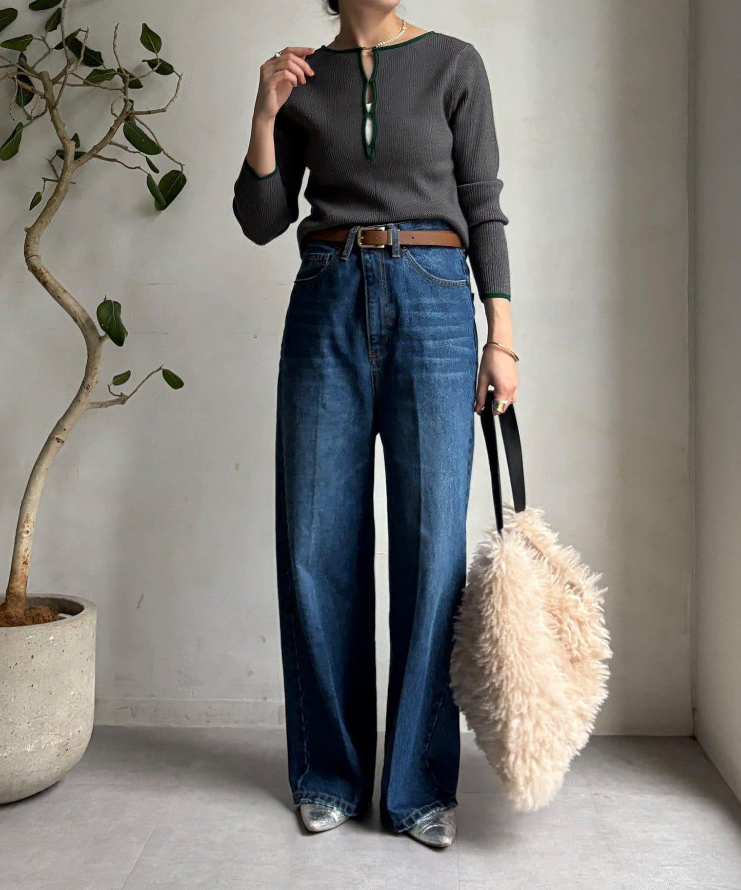 前後兩穿拼色羅紋針織衫