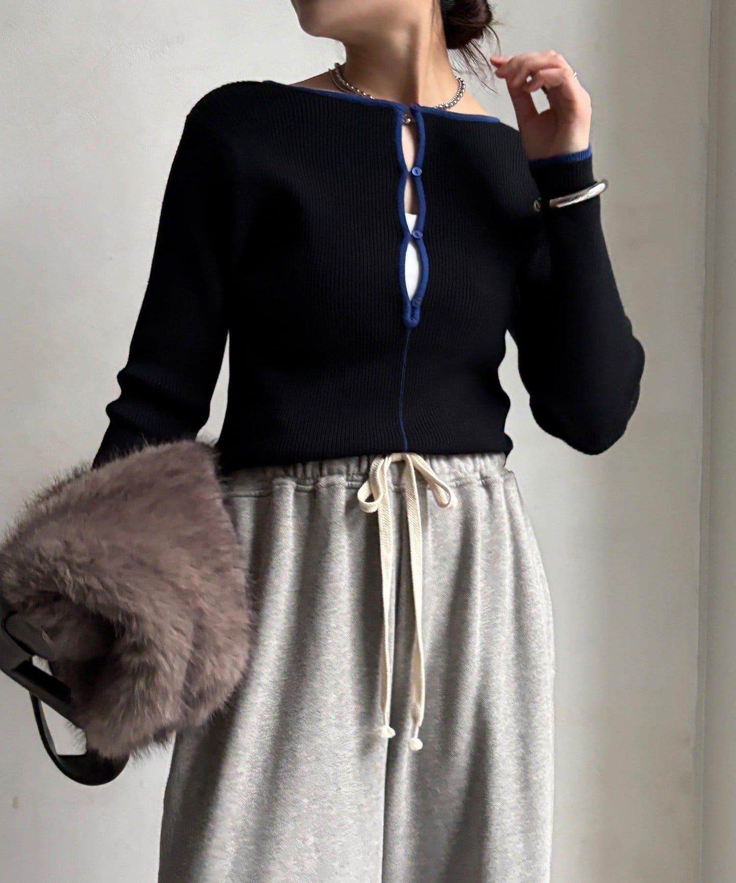 前後兩穿拼色羅紋針織衫