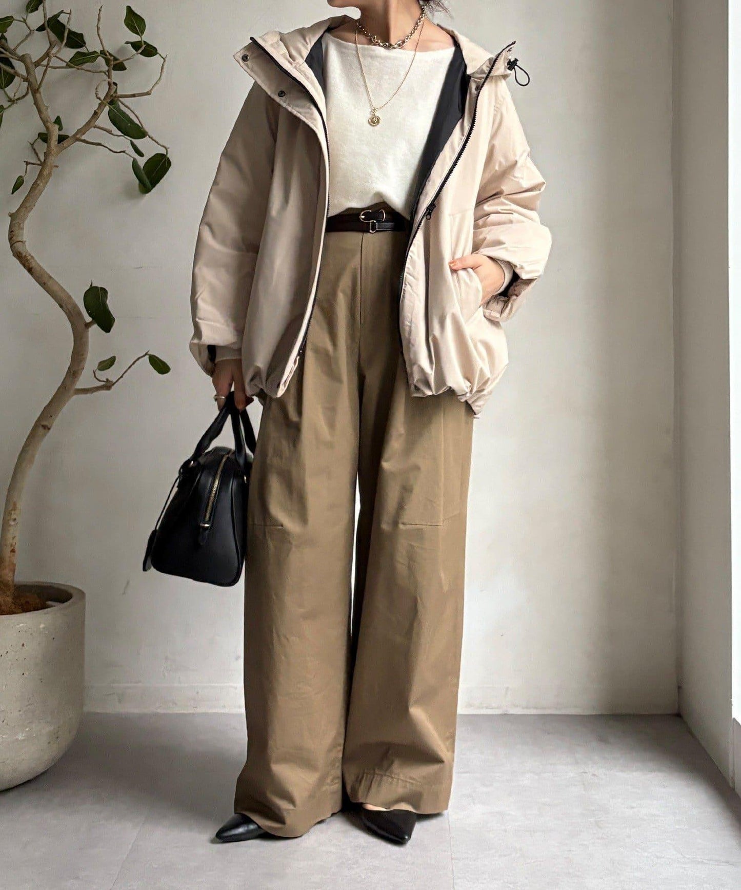 薄膜塔夫綢連帽羽絨服