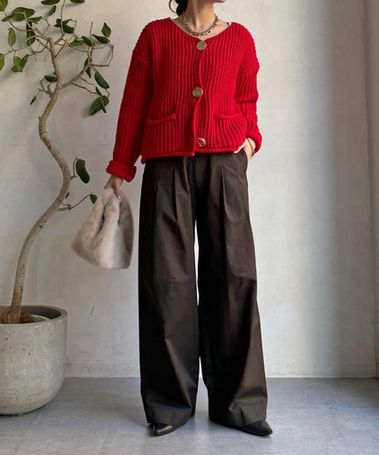 金屬大紐扣粗針織開衫