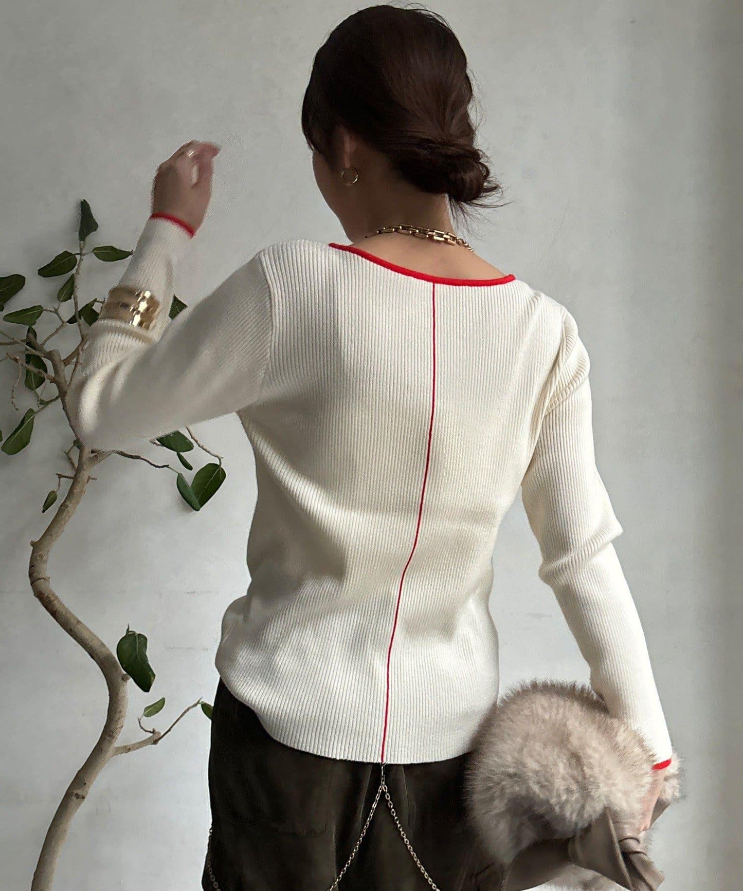 前後兩穿拼色羅紋針織衫