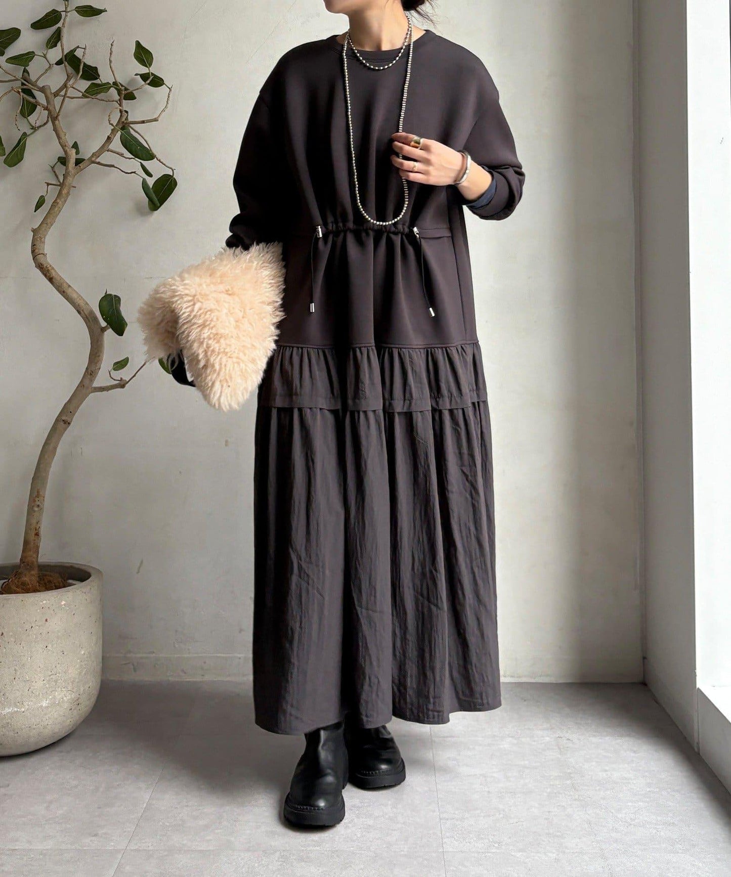 腰部抽繩拼接連衣裙