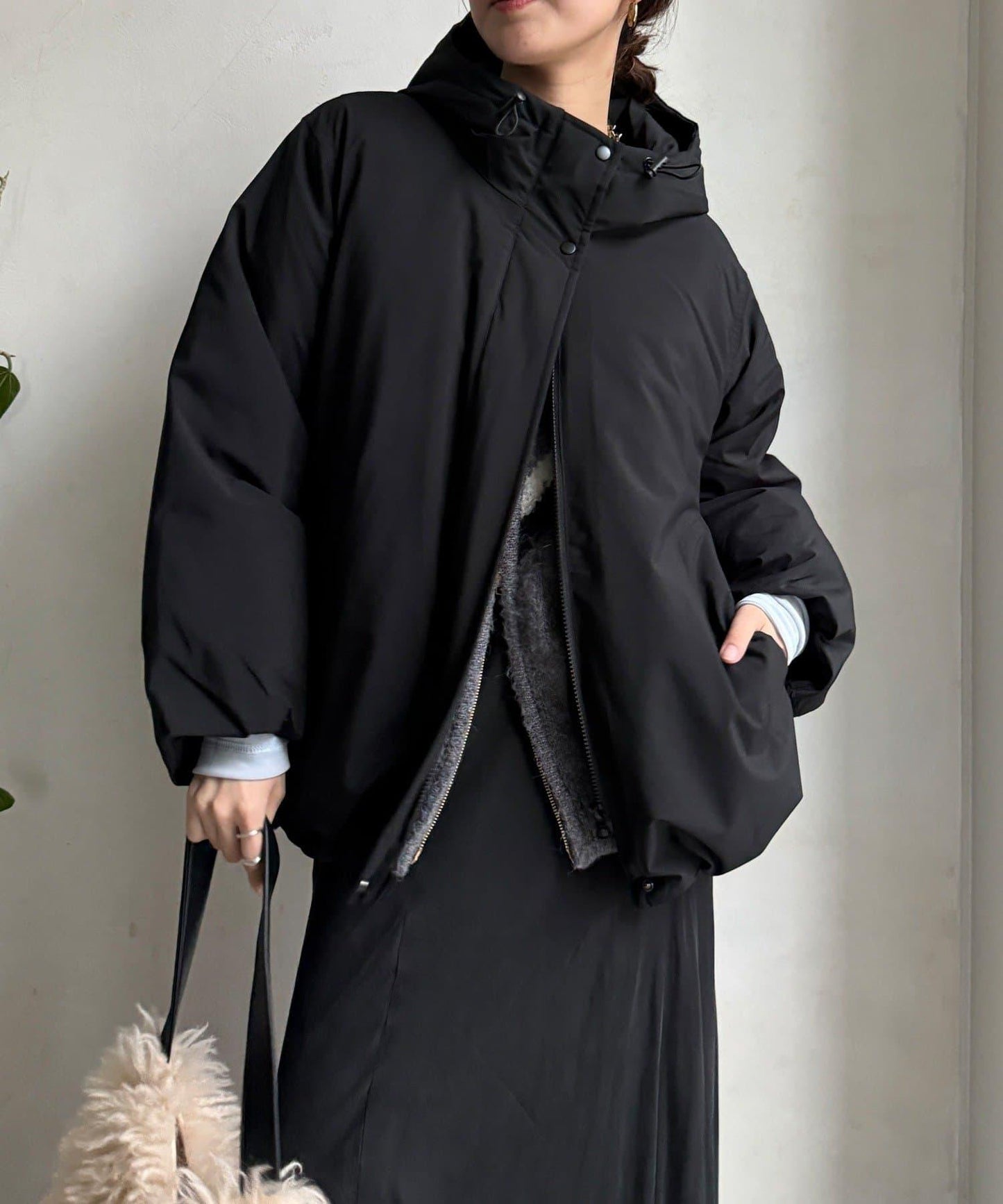 薄膜塔夫綢連帽羽絨服