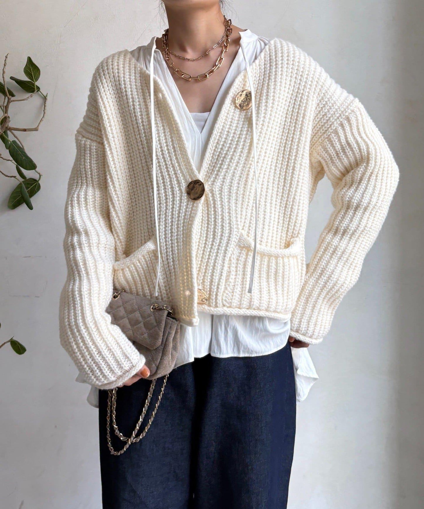 金屬大紐扣粗針織開衫