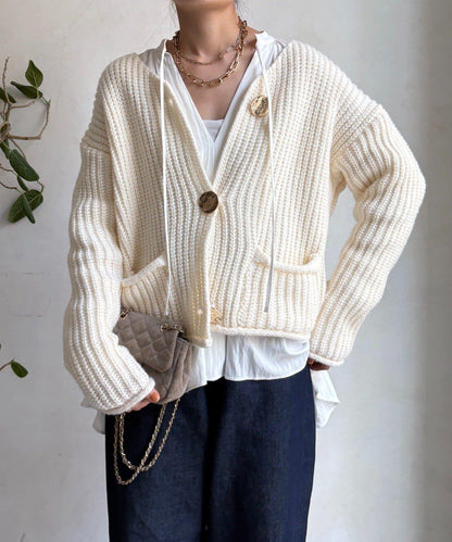 金屬大紐扣粗針織開衫