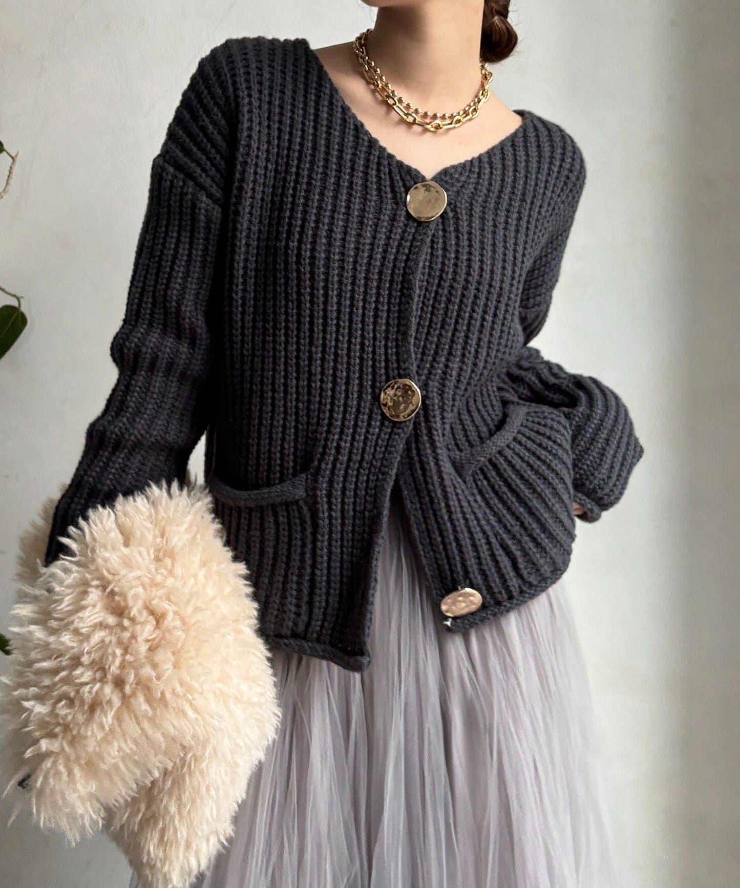 金屬大紐扣粗針織開衫