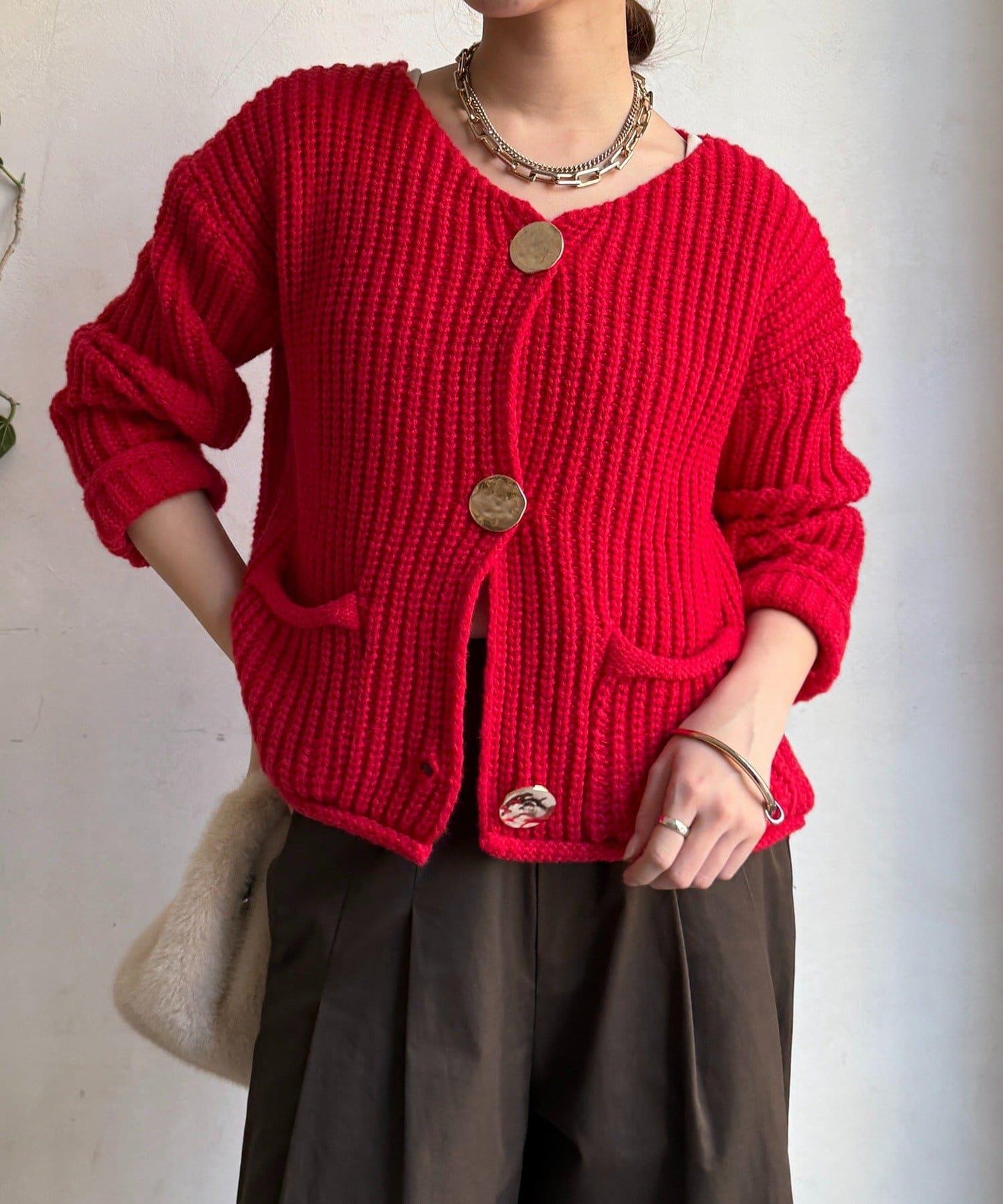 金屬大紐扣粗針織開衫