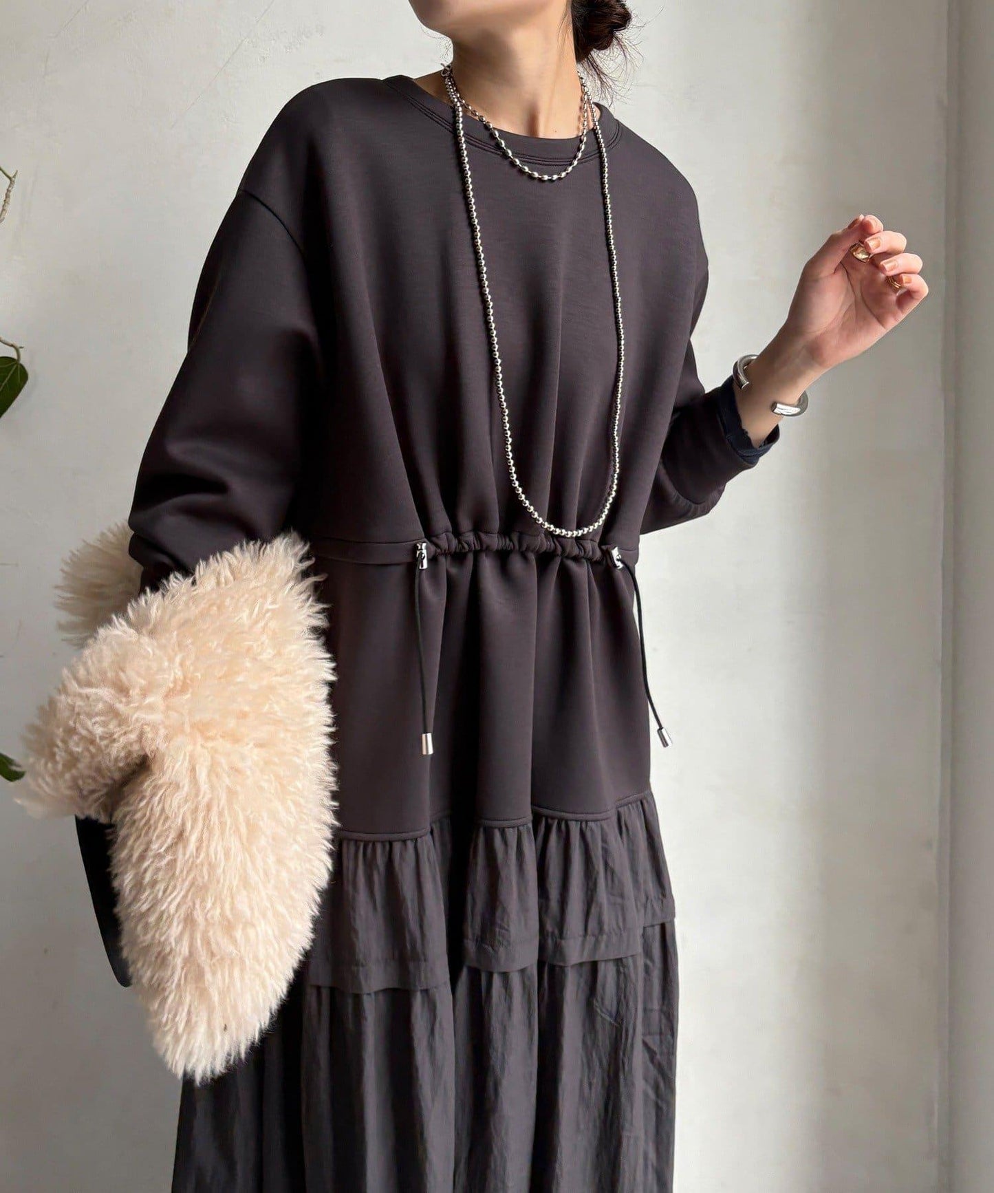 腰部抽繩拼接連衣裙