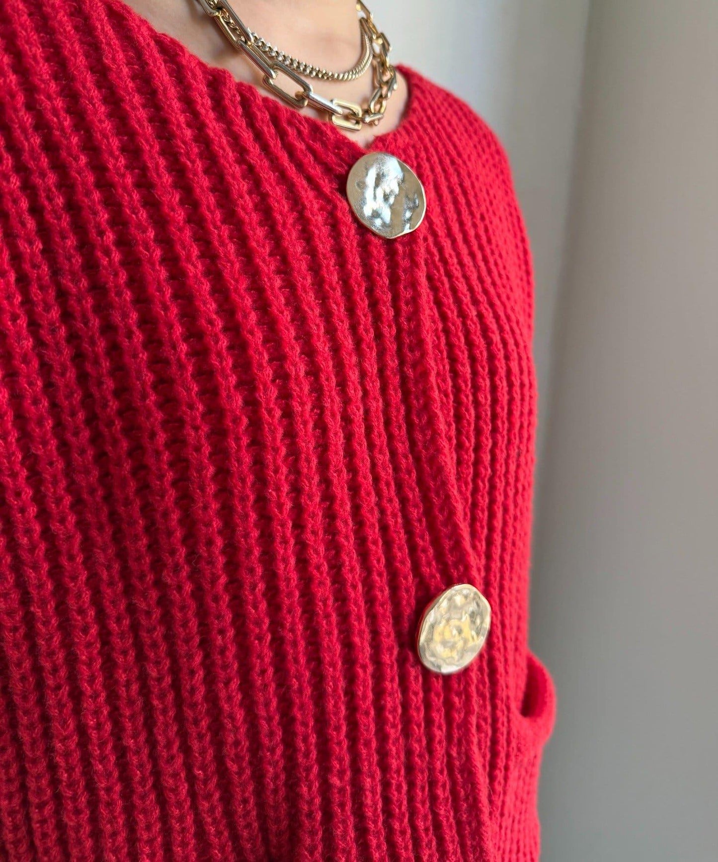 金屬大紐扣粗針織開衫