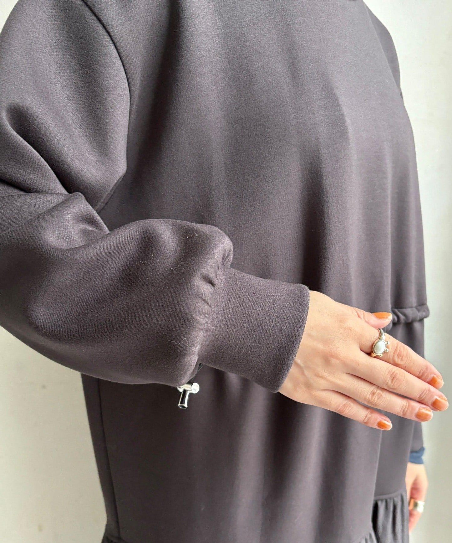 腰部抽繩拼接連衣裙