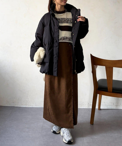 高領中款羽絨服