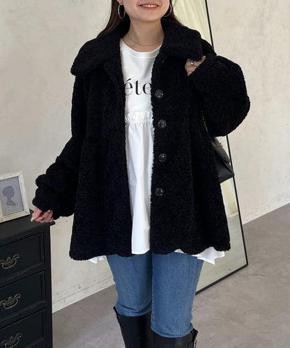 荷葉邊羊羔絨大衣