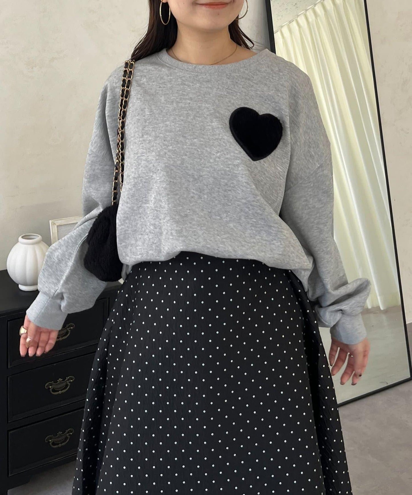 毛絨愛心圖案衛衣