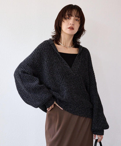 【營造輕盈穿搭感】混色開領針織衫