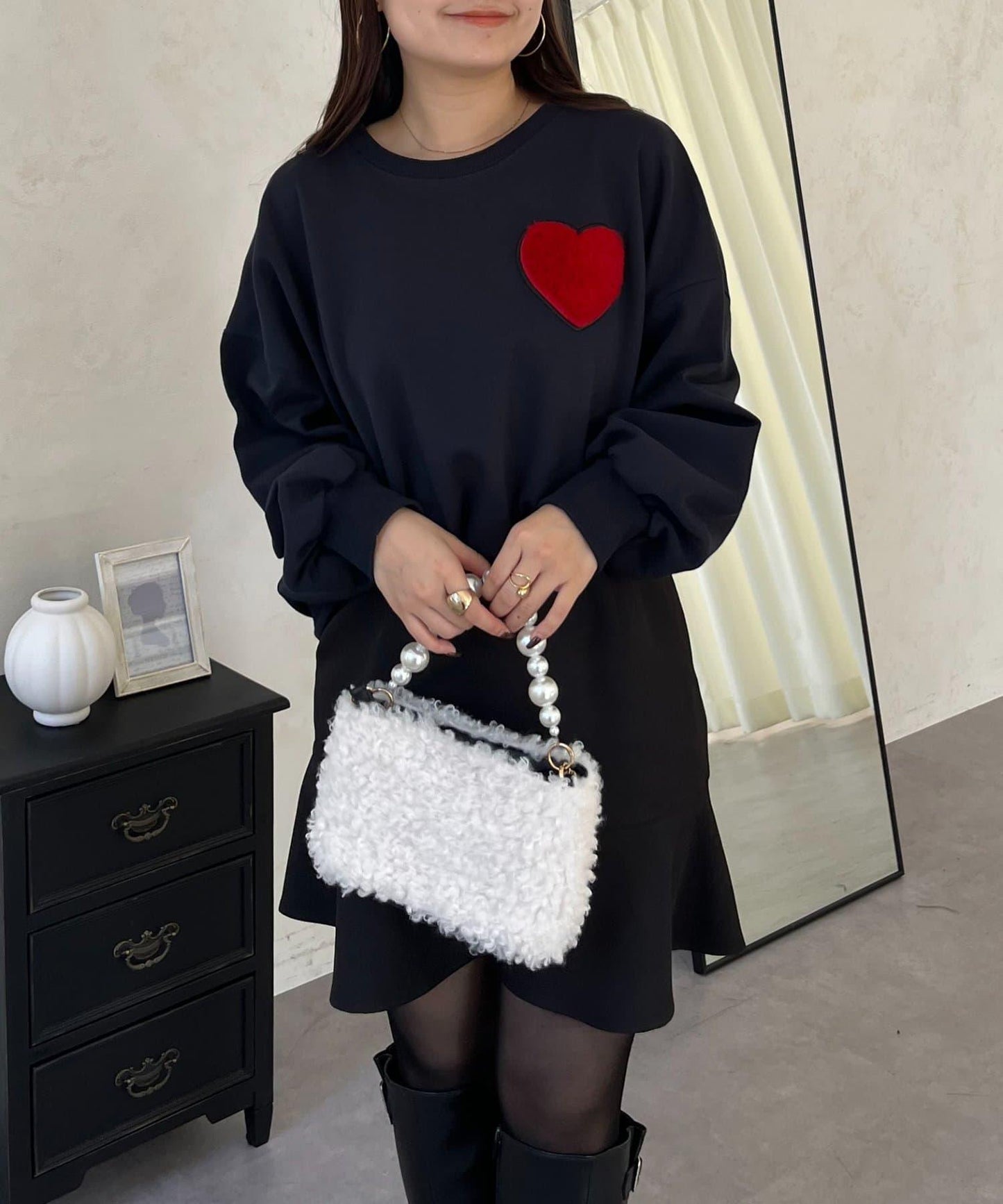 毛絨愛心圖案衛衣