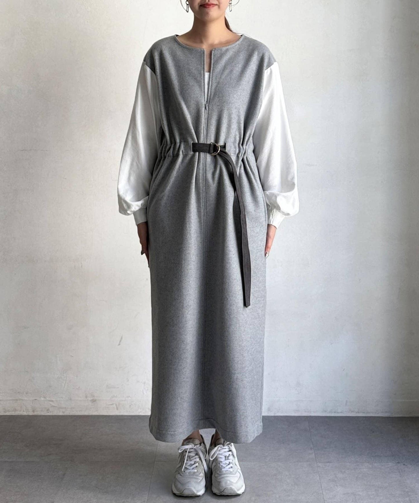 拼接袖呢料連衣裙