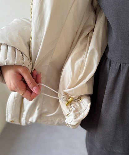 褶皺高領短款羽絨服