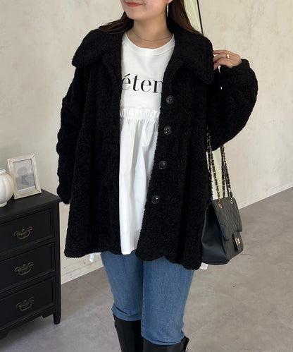 荷葉邊羊羔絨大衣