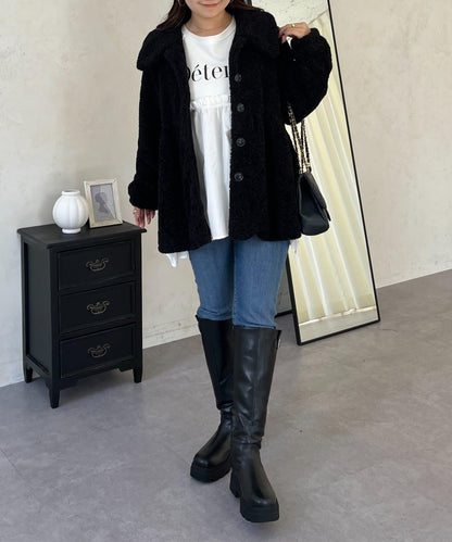 荷葉邊羊羔絨大衣