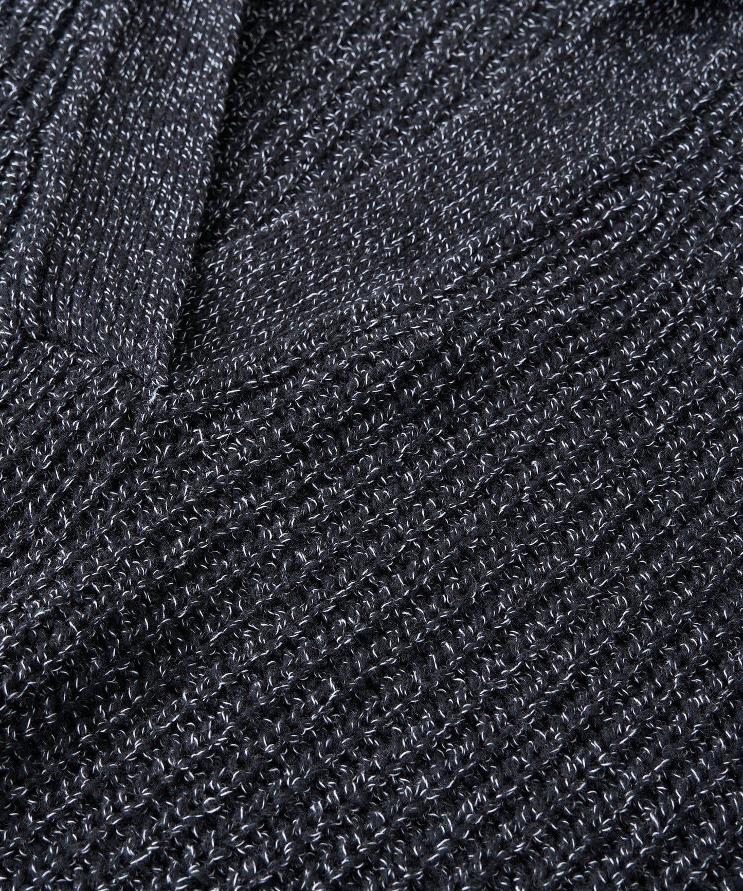 【營造輕盈穿搭感】混色開領針織衫