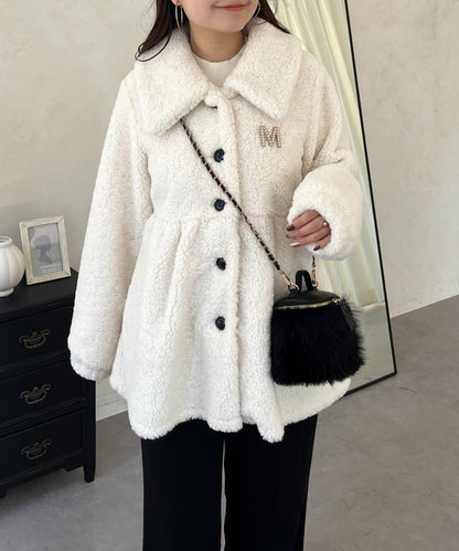 荷葉邊羊羔絨大衣