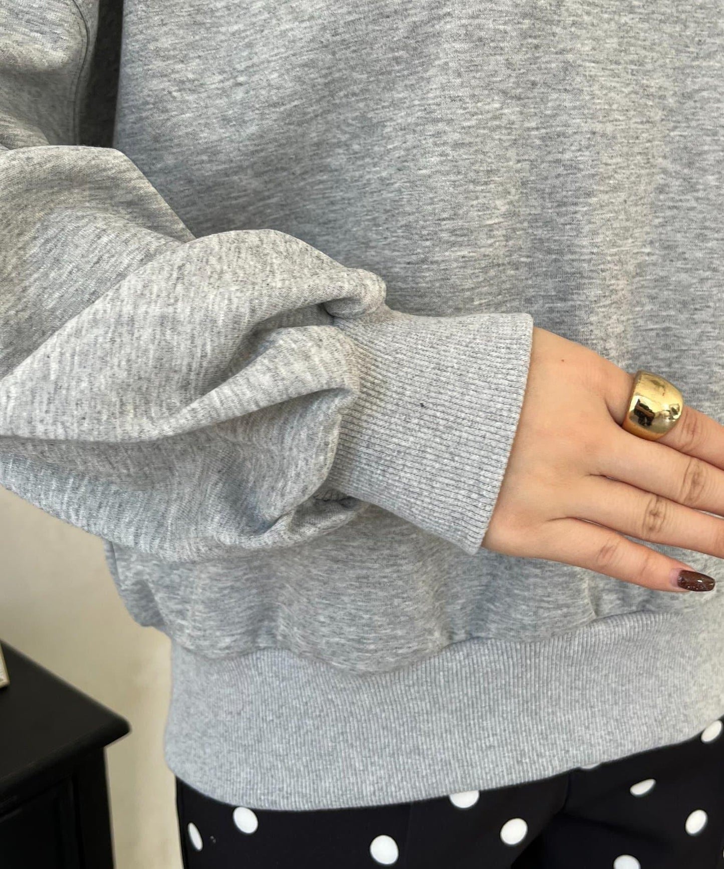 毛絨愛心圖案衛衣