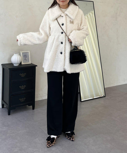 荷葉邊羊羔絨大衣