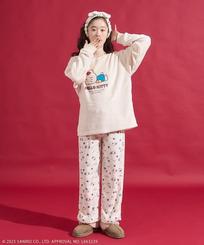 「HELLO KITTY」帶髮帶睡衣套裝