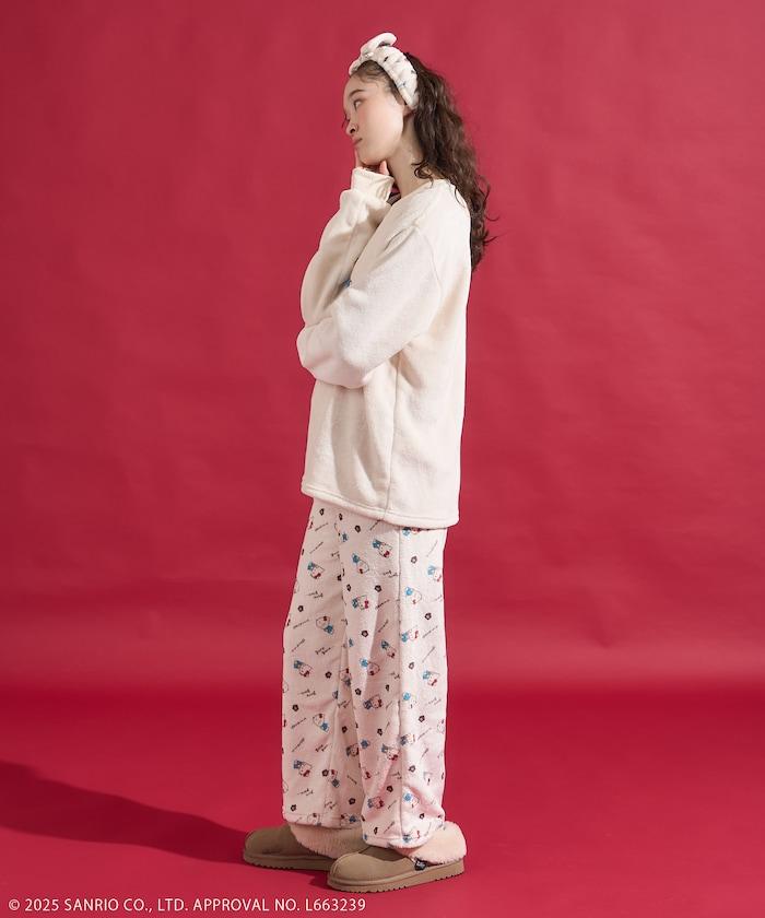 「HELLO KITTY」帶髮帶睡衣套裝