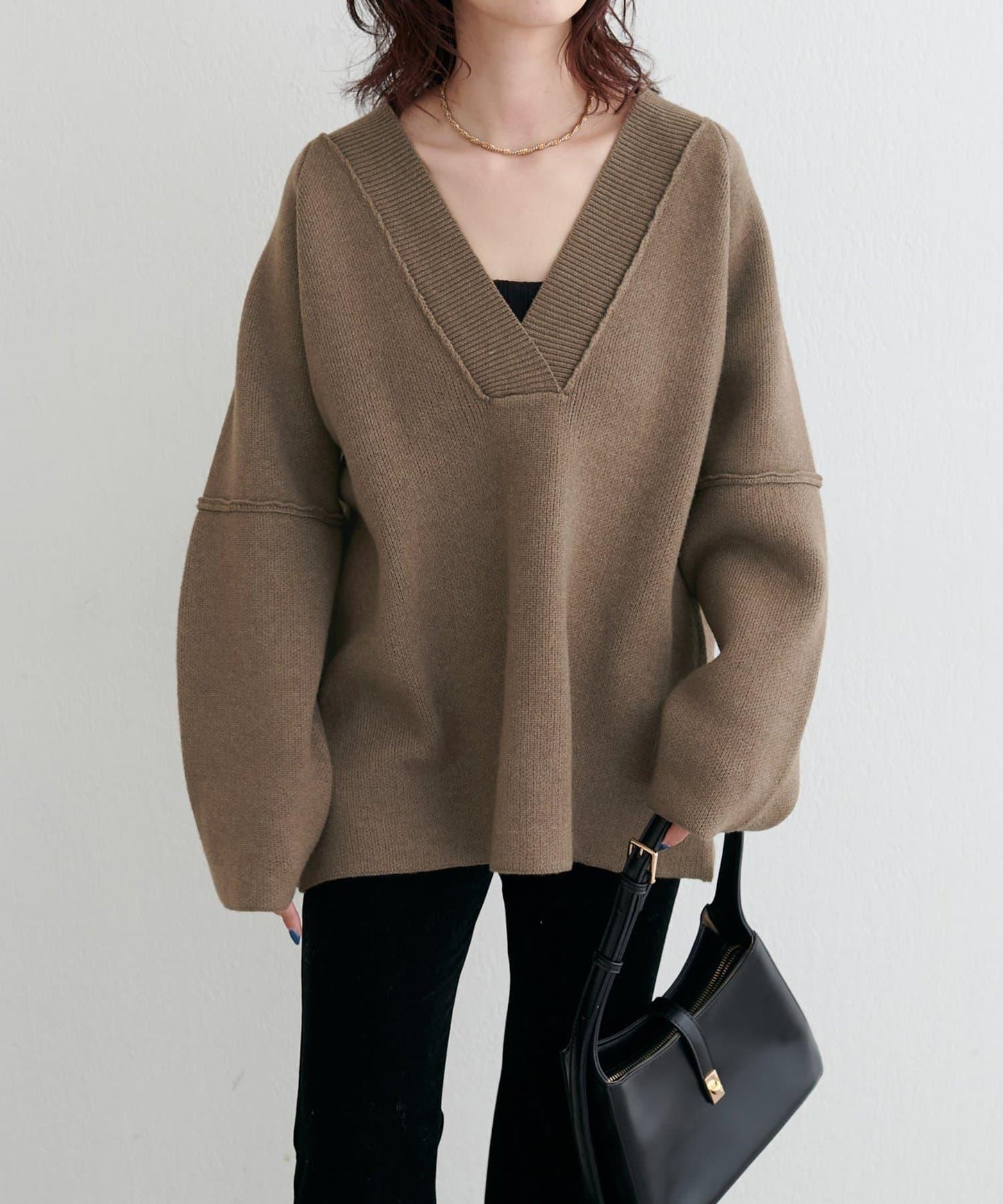 羊毛混紡提花拼接袖套頭衫