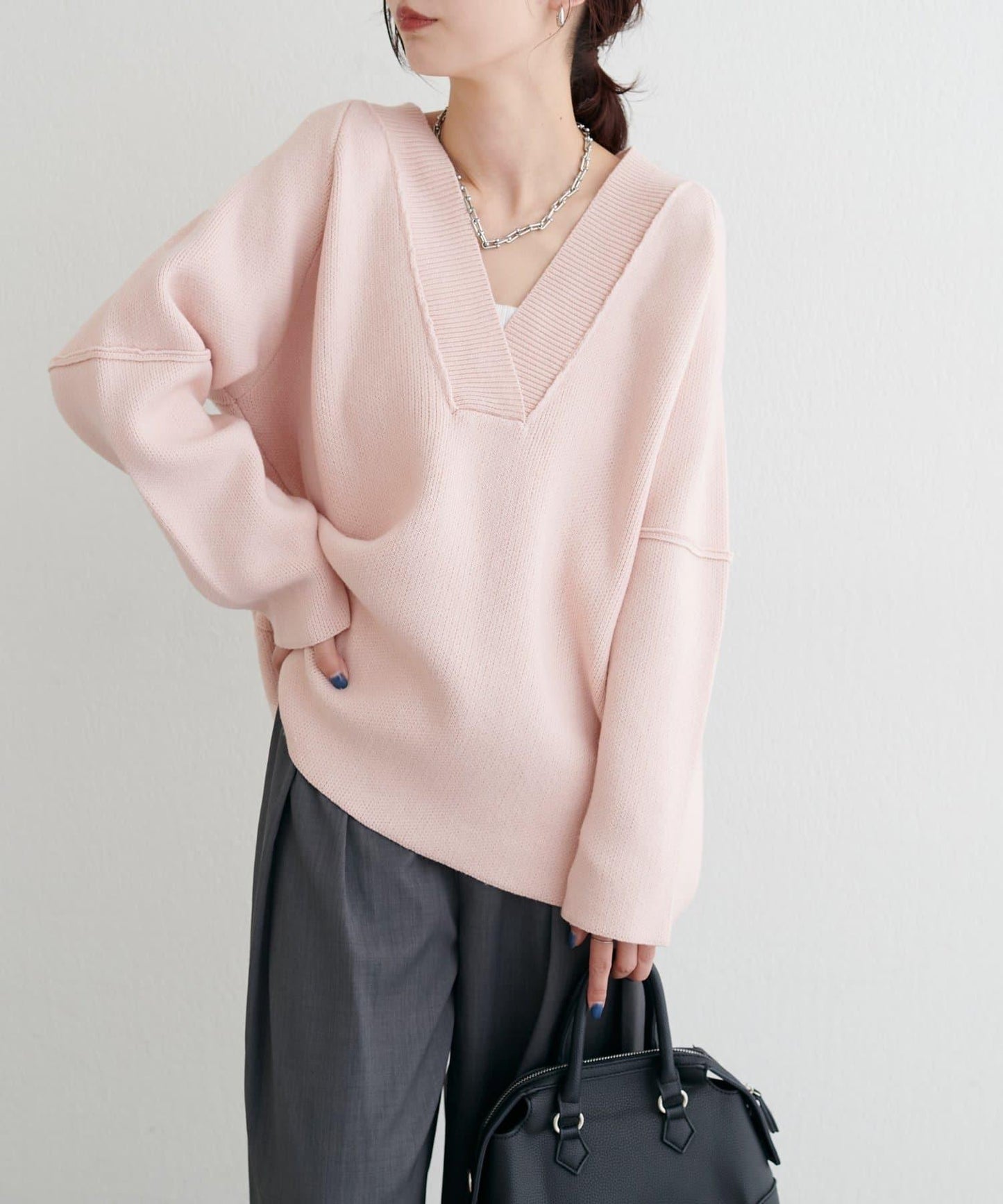 羊毛混紡提花拼接袖套頭衫